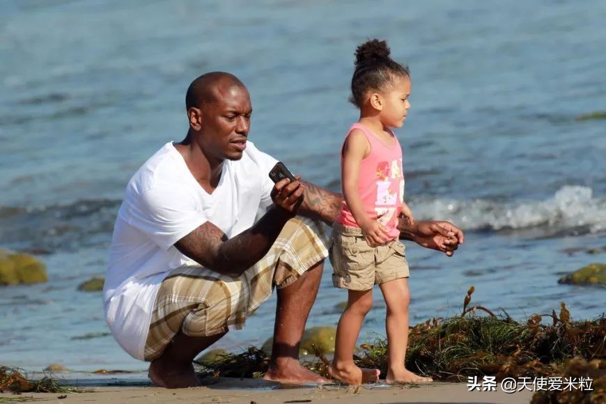 1岁的Stormi有主题乐园，7岁小七做spa，星二代究竟多烧钱？