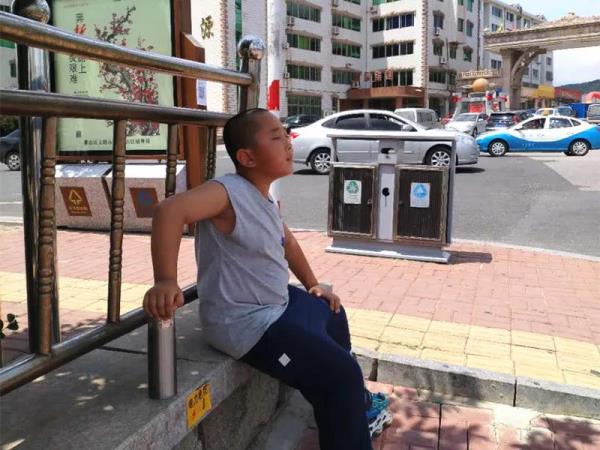 他花两年钱学了四年大思英语，现在《新概念3》可随心配音