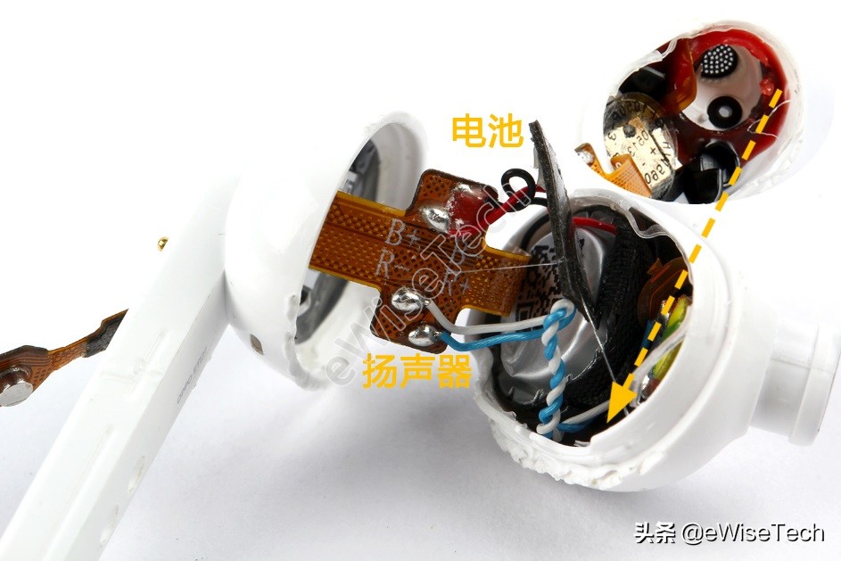 据说有OPPOW51耳机有三个麦克风，它们都是干嘛用的？