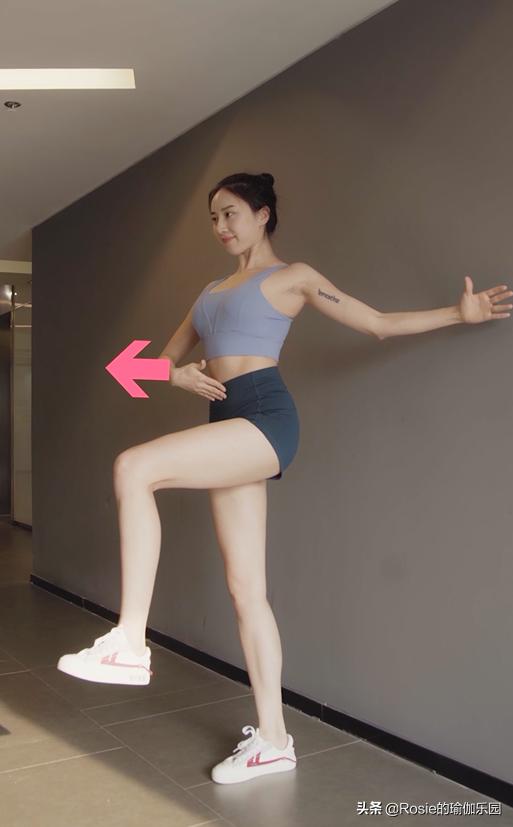 改善大腿粗腿型的动作学生,小腿粗壮如何穿搭变细腿