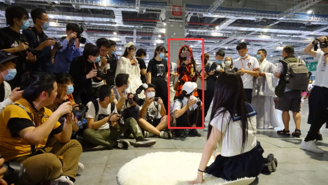 上海漫展jk事件对面视角,上海漫展jk事件拍照者是谁