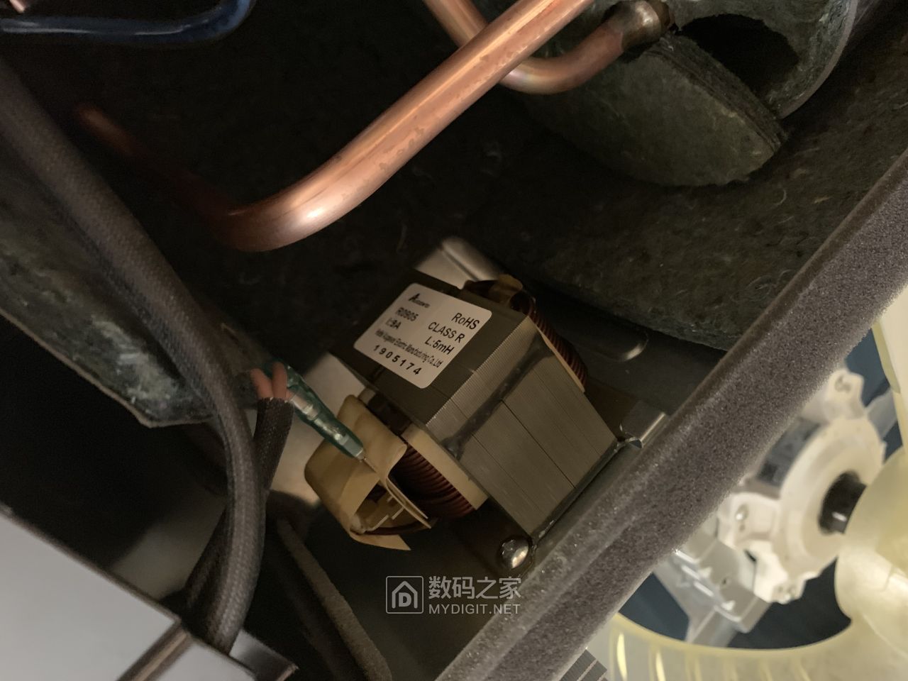 小米新一级能效空调1.5匹拆解,小米1.5匹空调新一级能效拆解