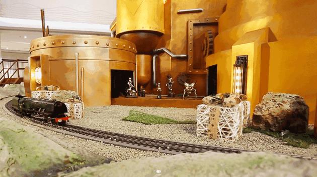 为了让你过好圣诞，他们把全世界搬进了购物中心