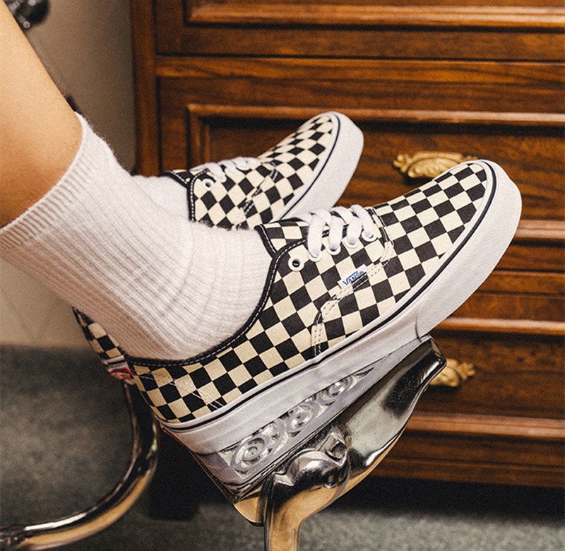 澶忔棩jk瀹夊埄,澶忔棩瀹夊埄闃叉檼