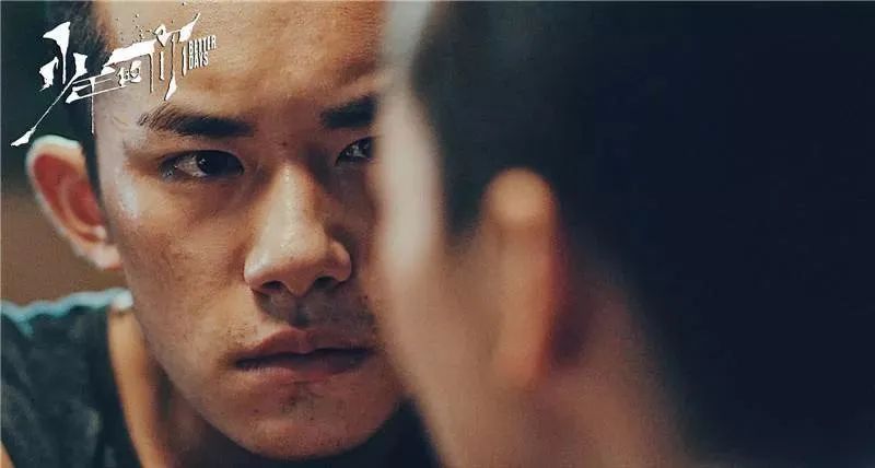 易烊千玺由国民弟弟变成实力演员,易烊千玺真实家境到底如何