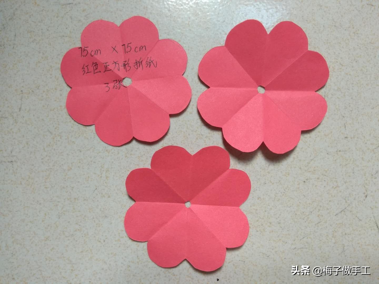 520情人节折纸玫瑰花图文,七夕专题纸玫瑰折纸教程