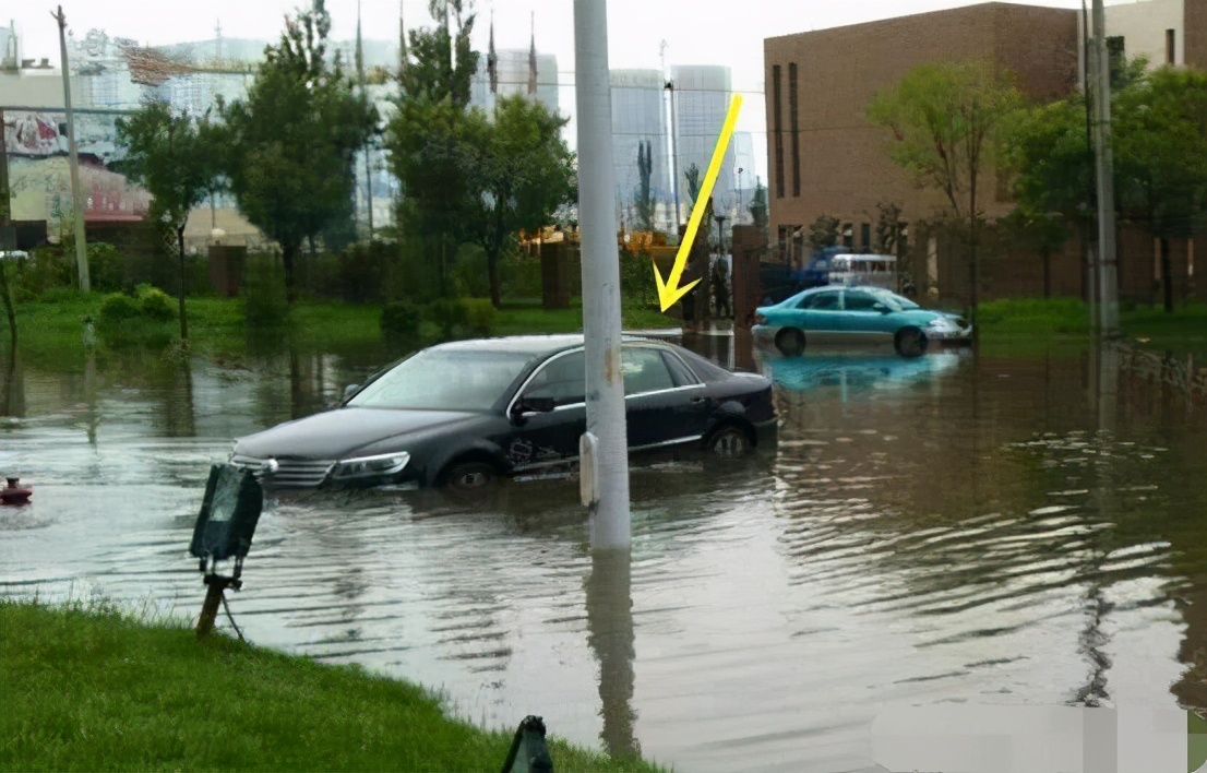 广州泡水车出售100元,车贩子暴雨