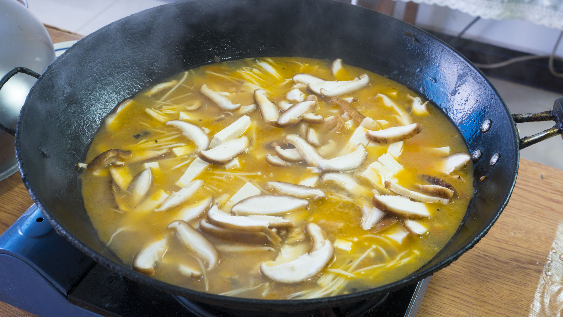 钟南山院士说，晚餐要“少食多营养”，常吃5种晚餐，或有益健康