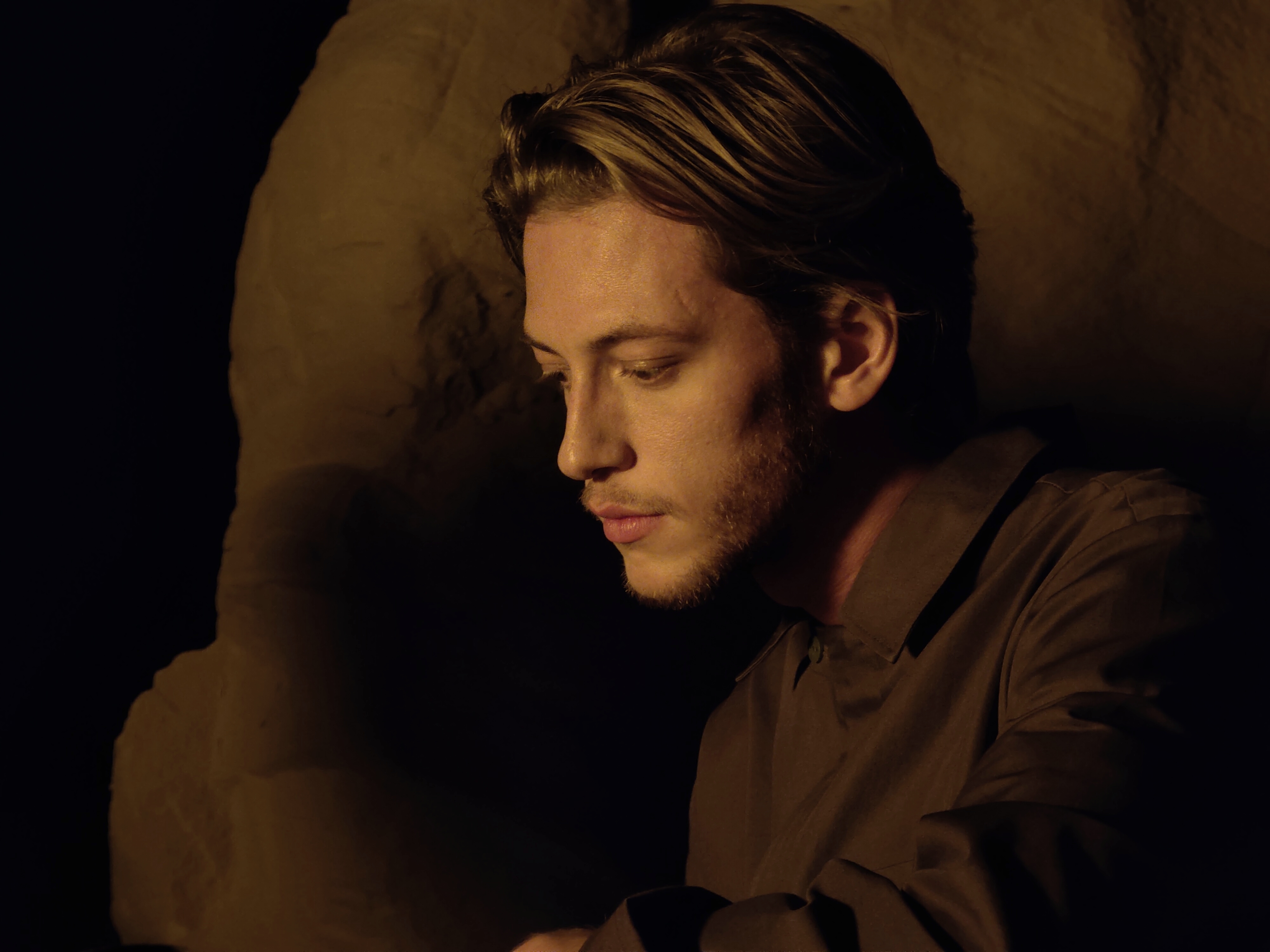 OPPOFindX2系列：120Hz超感屏、首发IMX689、双面NFC，5499元起