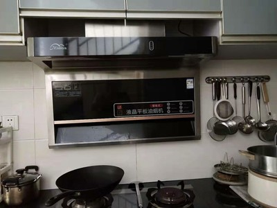 全屋定制烟机吊柜设计,油烟机与柜子齐平怎么设计柜子