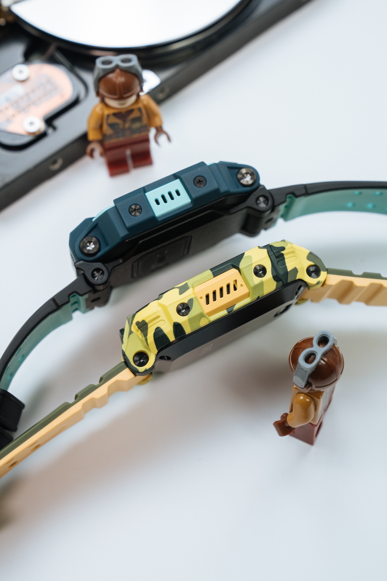 3608xs和小天才q1r手表哪个好,儿童手表360好还是小天才好