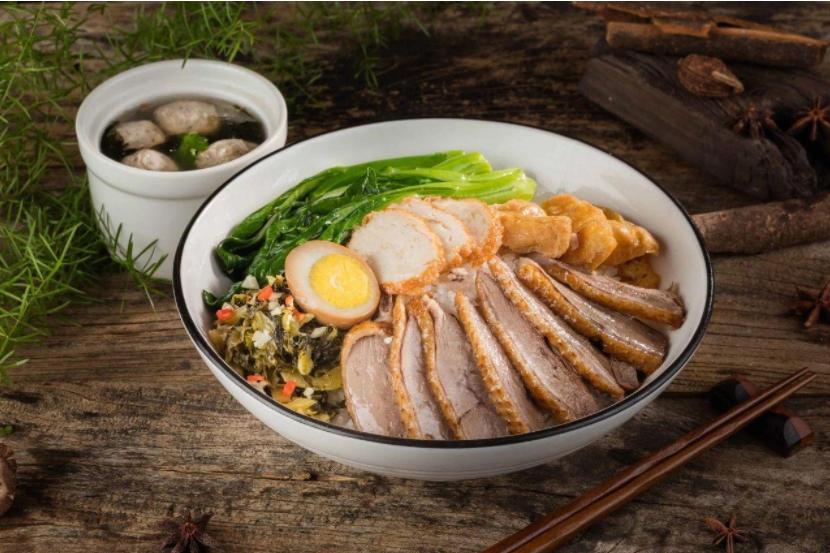 你的亲友要开实体店,你是劝阻、加入还是不参与?