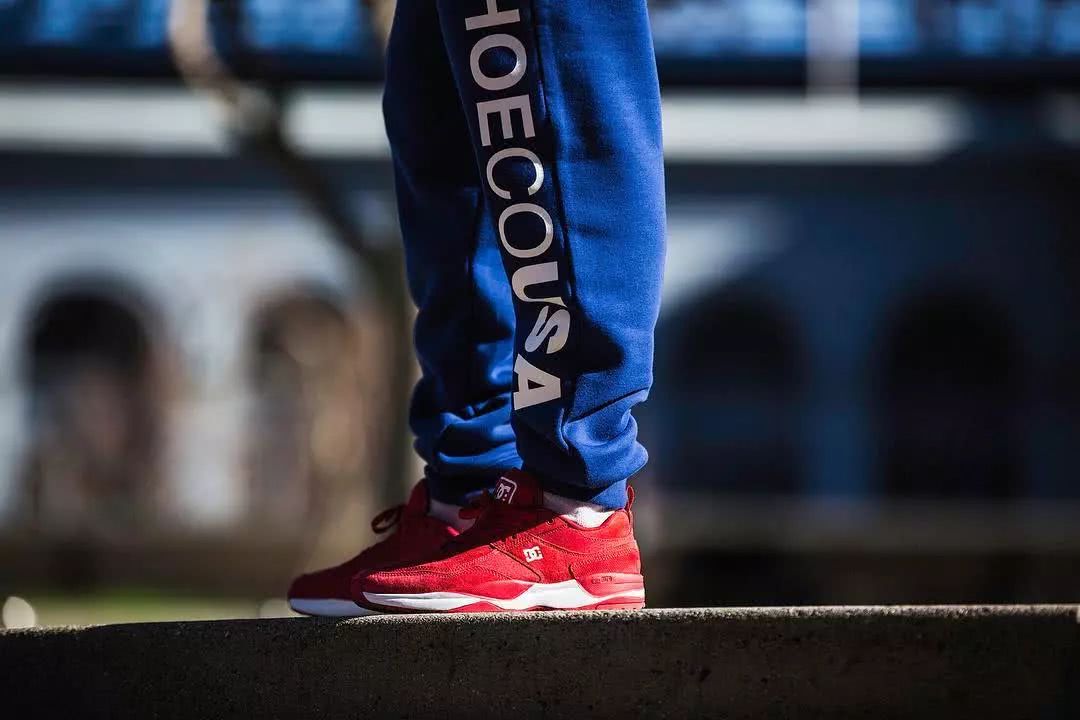 什么滑板鞋最实惠耐用又好看,好看实惠的滑板鞋