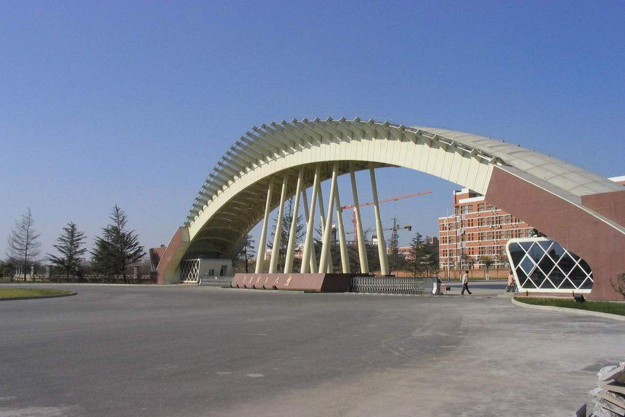 超过二本线15分，是上很差的二本大学，还是选择“专升本”？