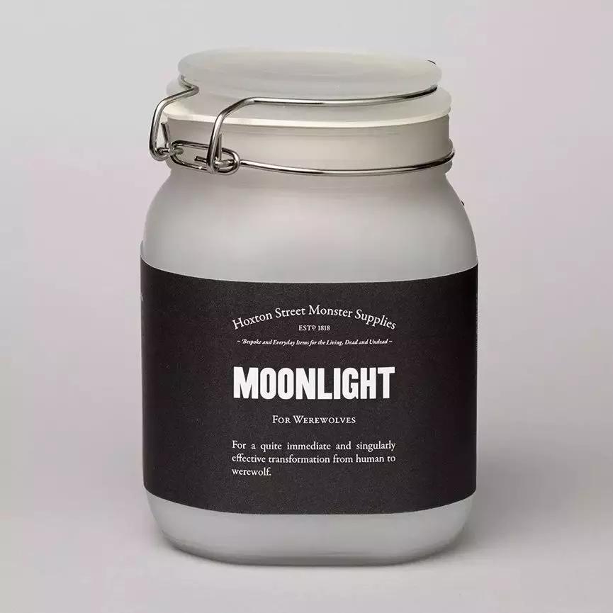 英国「怪物商店」，吸血鬼光顾了200年，人类进入后果自负