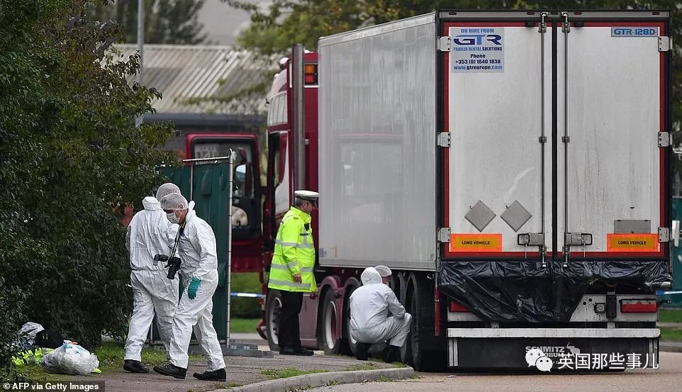 死亡卡车图片,死亡卡车内部