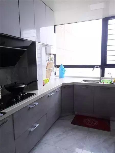 澶╁湴瑁呴グ鎷滆涓氫富,澶╁湴瑁呴グ鍞悗