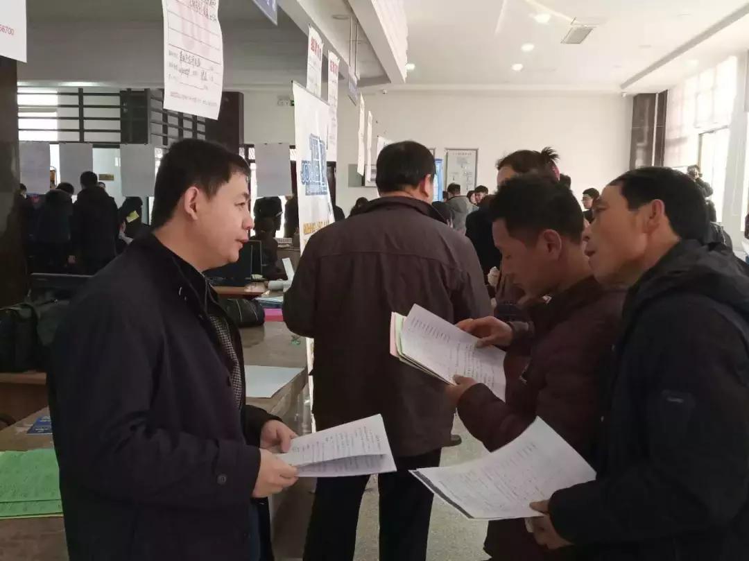 威海招工招聘信息本地最近,山东威海劳务市场招工