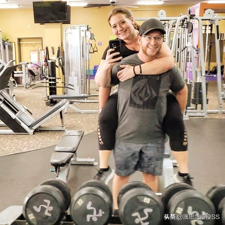 一周减重五公斤她怎么做到的,成功减重50斤果然瘦了更年轻