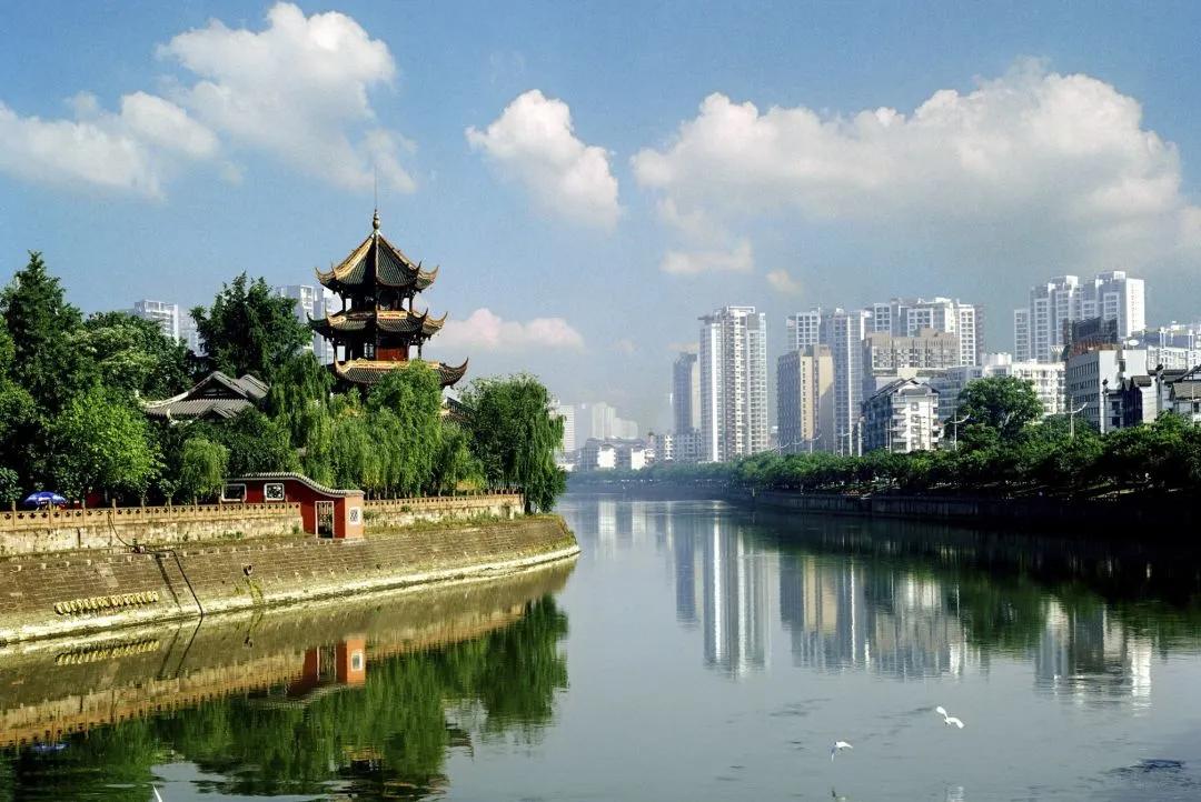 让人羡慕成都人,为什么成都人那么好看