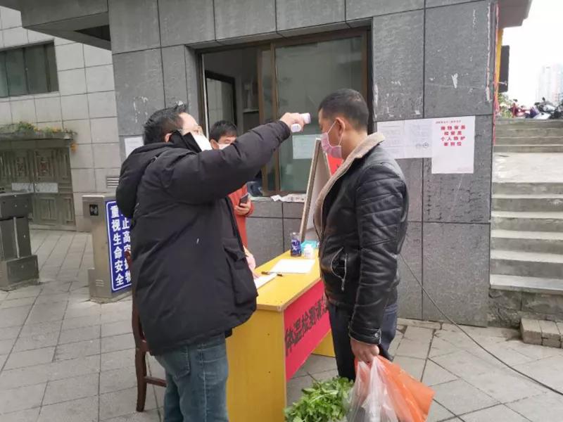 疫情防控用心做,众志成城用心守护助力防疫