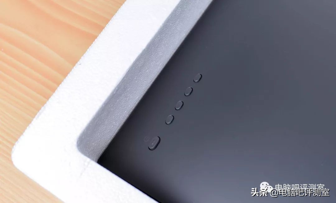 用了两年的小米34寸曲面显示器,小米34寸曲面显示器拖影厉害