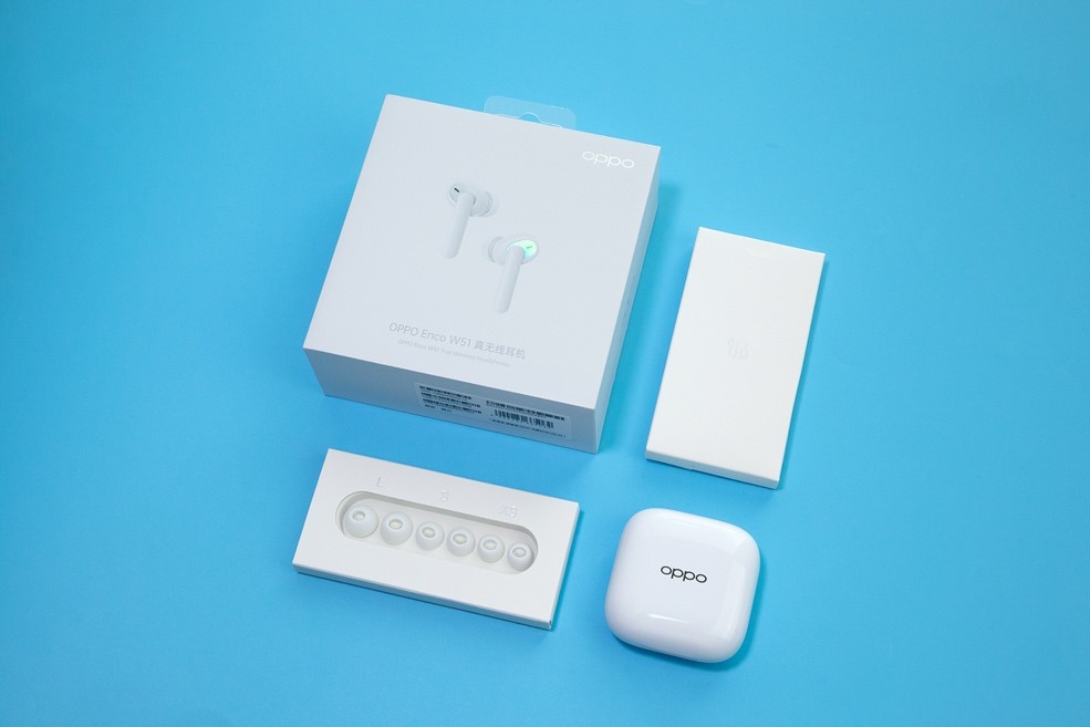 oppoencow51真无线降噪耳机,oppoencow51与小米降噪项圈耳机