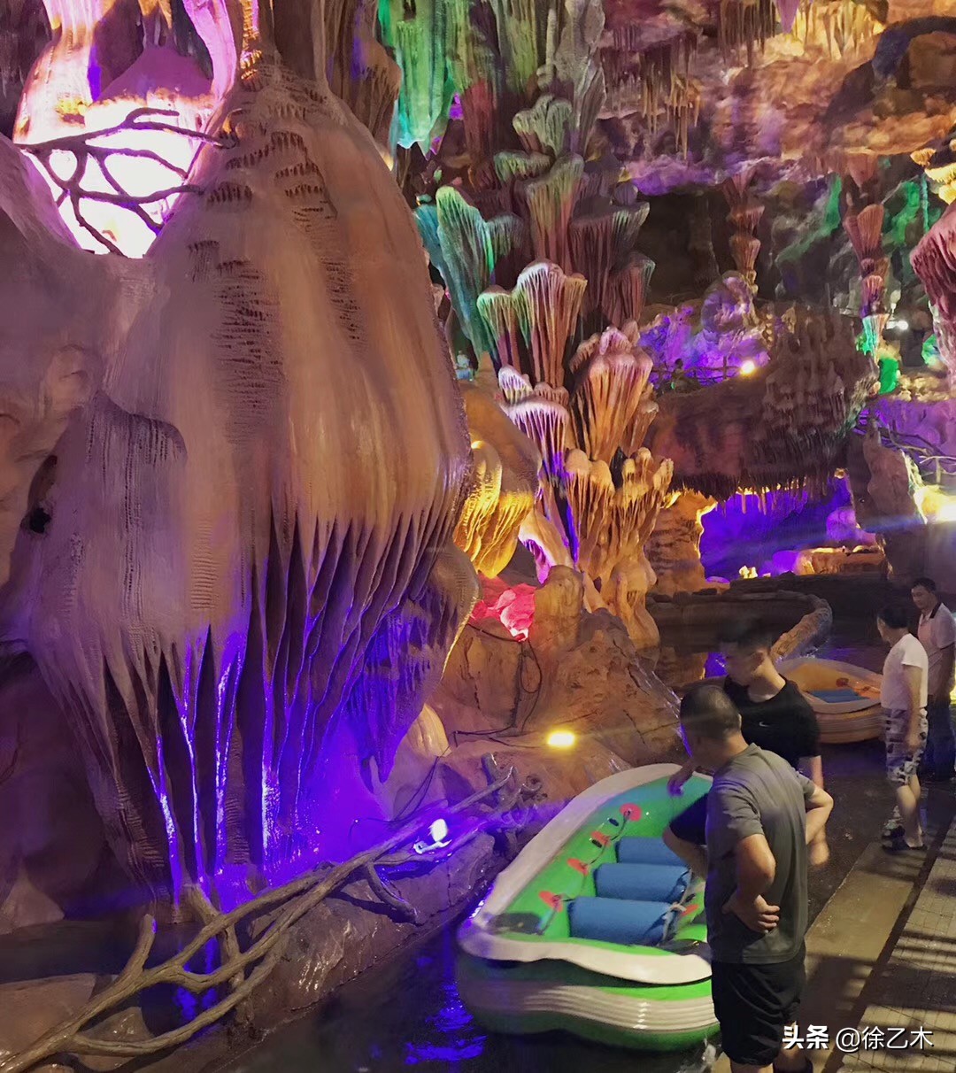 成都溶洞漂流旅游攻略,初秋成都适合游玩地方
