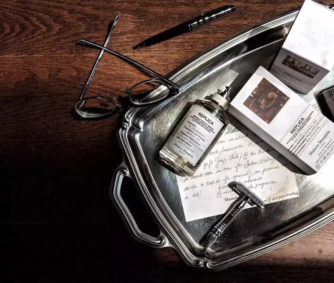 适合秋冬的香水淡香,适合秋冬季节使用的香水