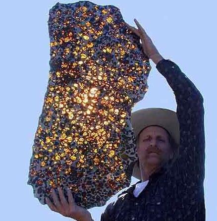 神秘的阜康陨石,被贩卖至国外的稀世珍宝阜康陨石