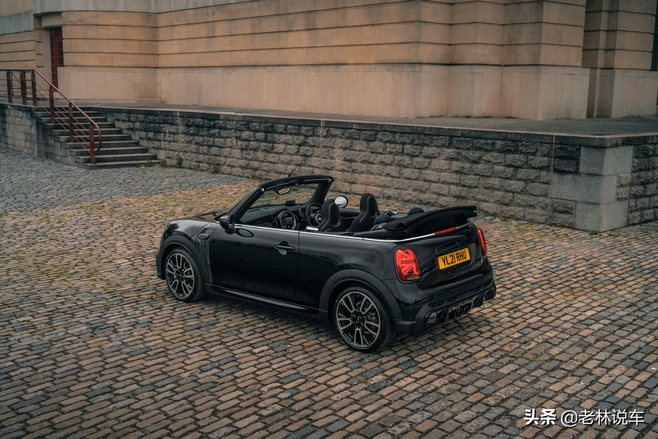 全新宝马敞篷车四座多少钱,宝马mini敞篷车报价及图片2019