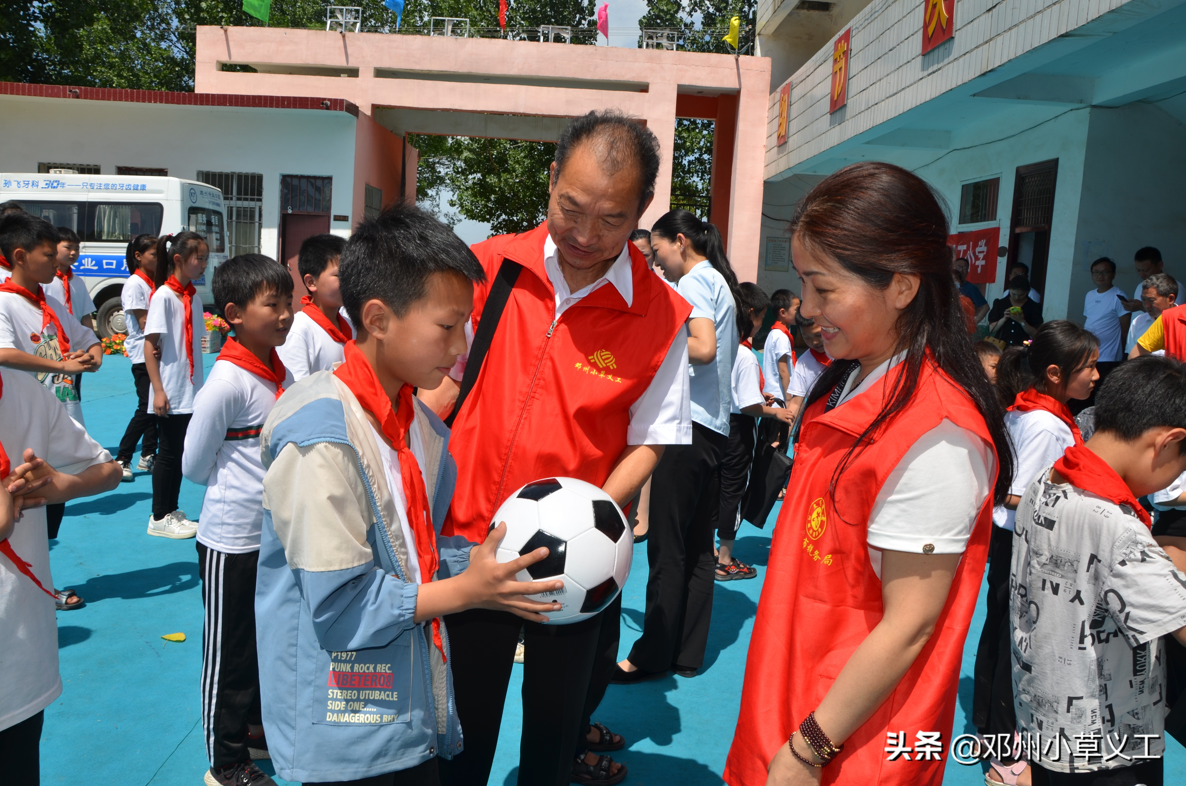 志愿服务活动学党史,学百年党史颂红色经典活动美篇