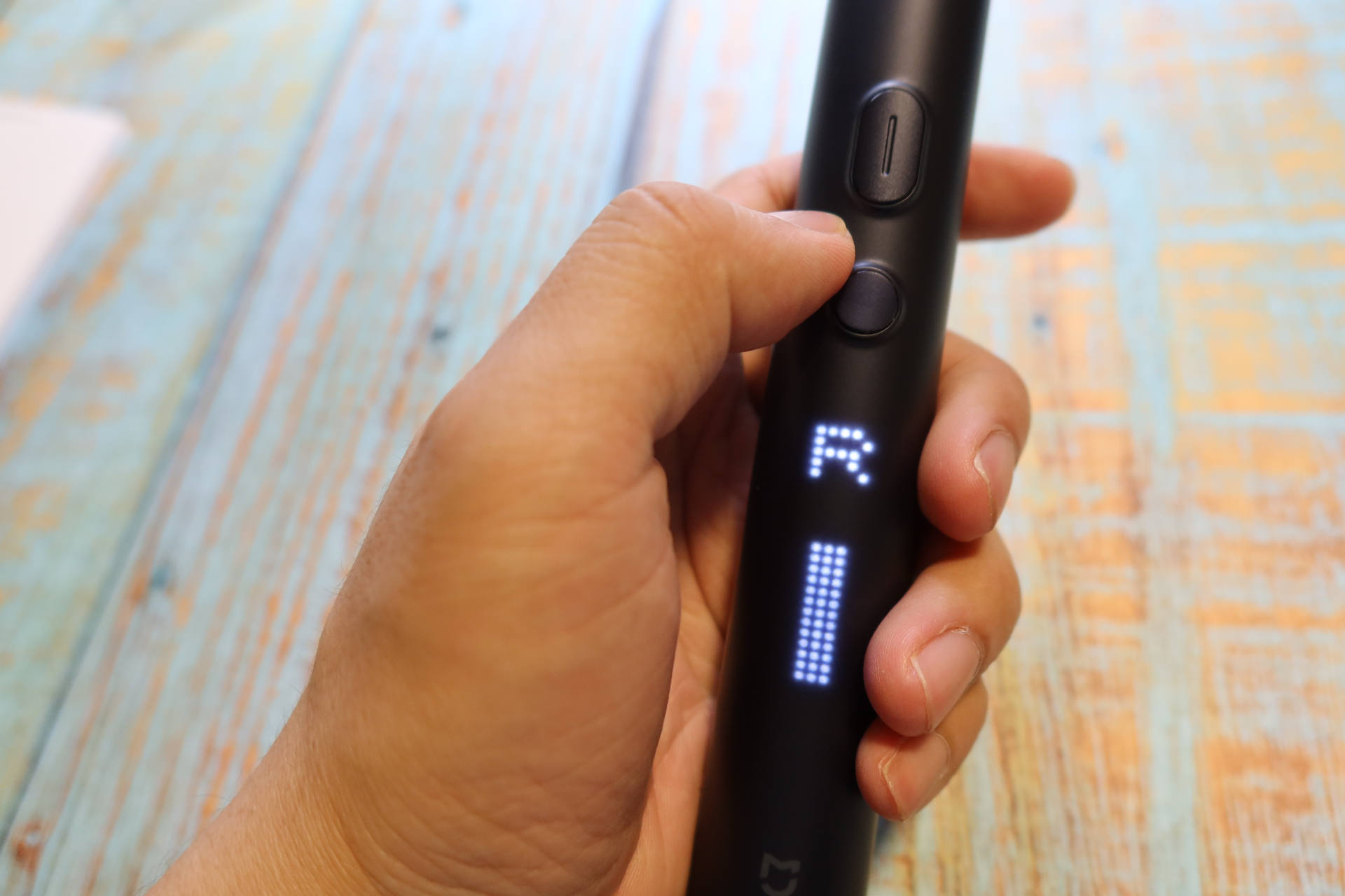 小米牙刷t700刷牙视频,米家t700电动牙刷可以全身水洗吗