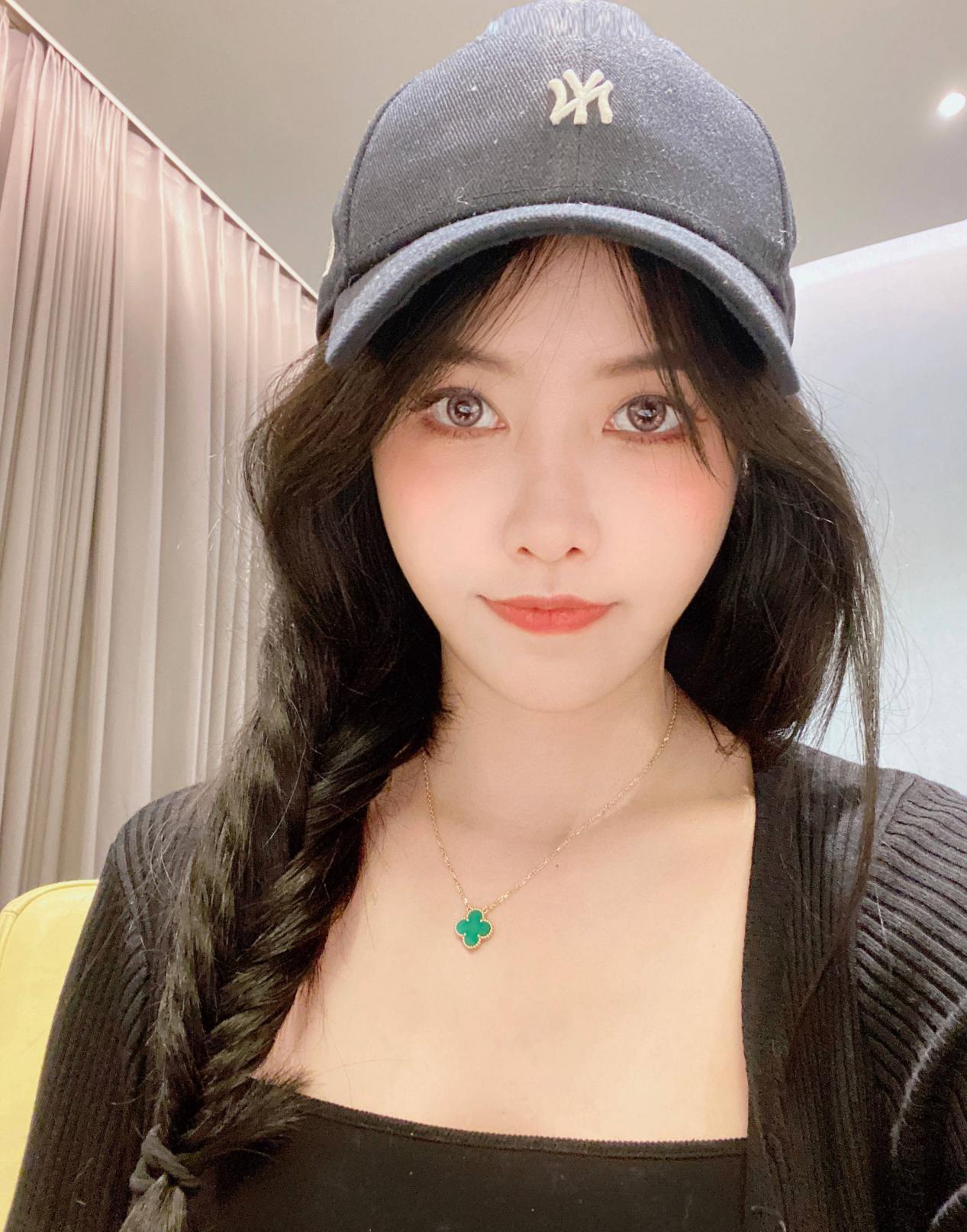 擦完粉底液脸上起皮怎么办,擦完粉底之后怎么遮瑕