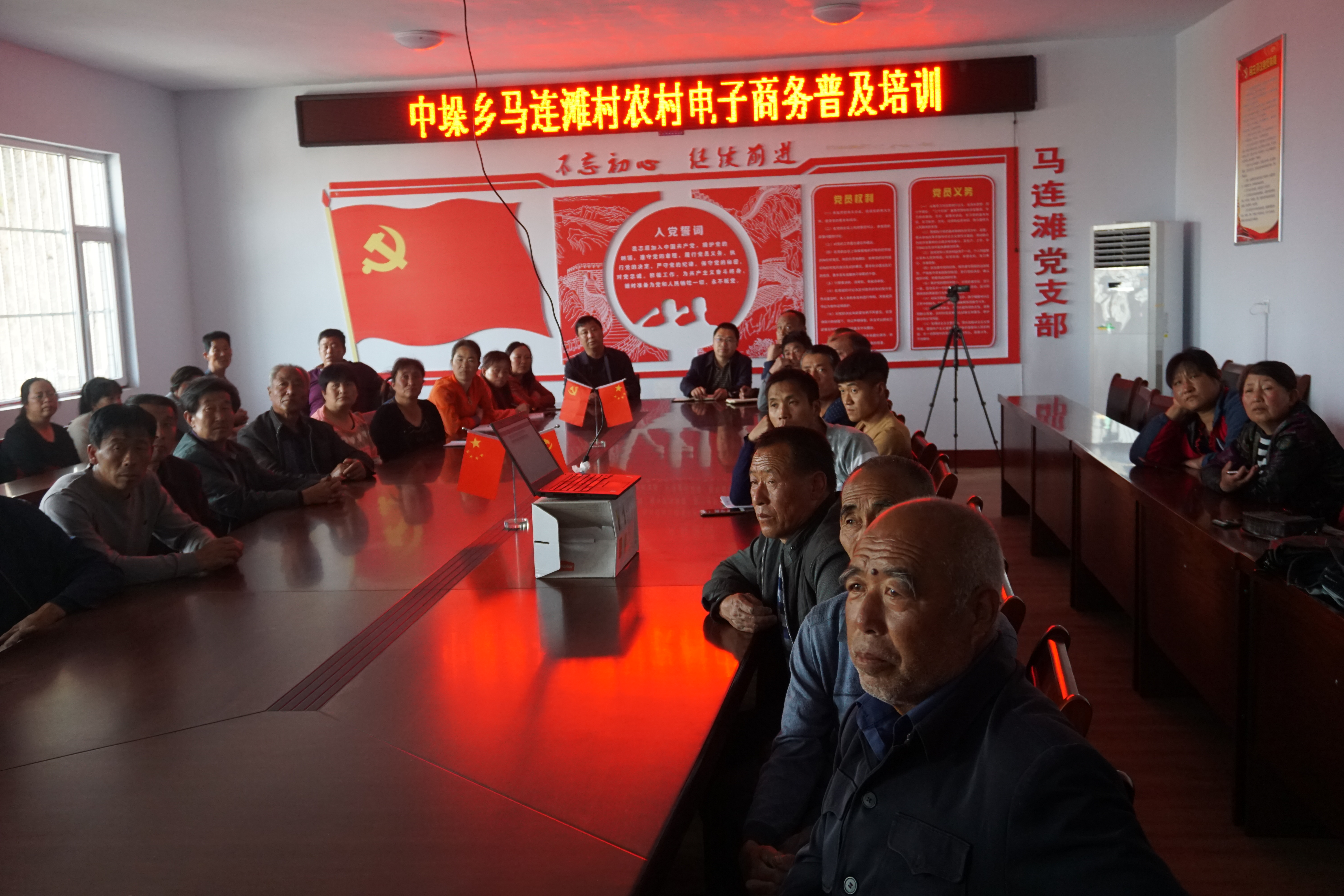 农村电商物流打通电商最后一公里,农村电商发展助力乡村振兴