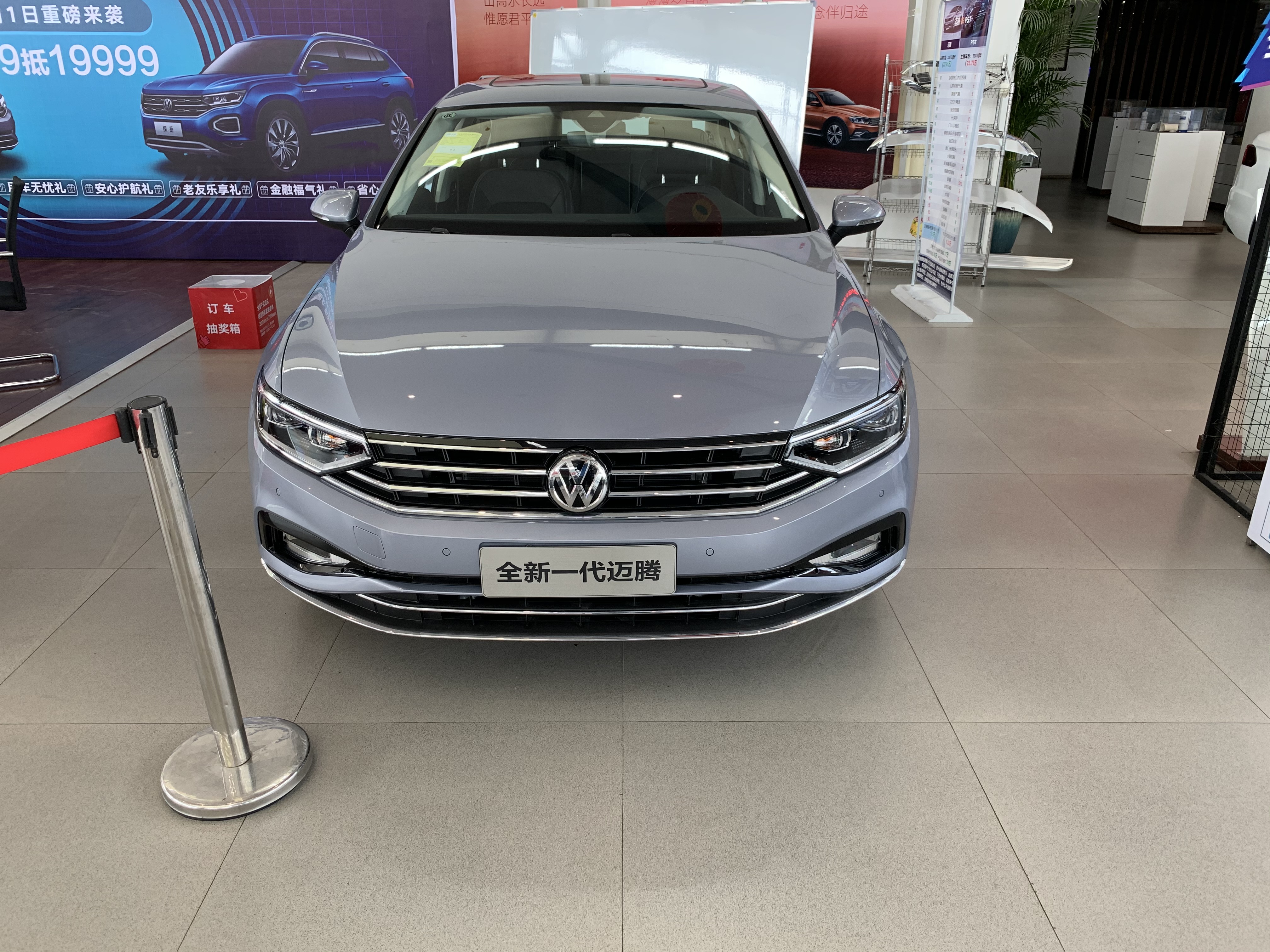 大众迈腾20101.8t手动版真实油耗,大众迈腾燃油版实拍