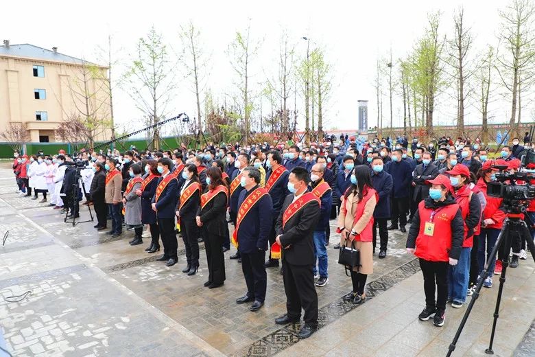 陕西勉县九昱汉水旅游度假区温泉中心开业，县委书记马大勇致词！