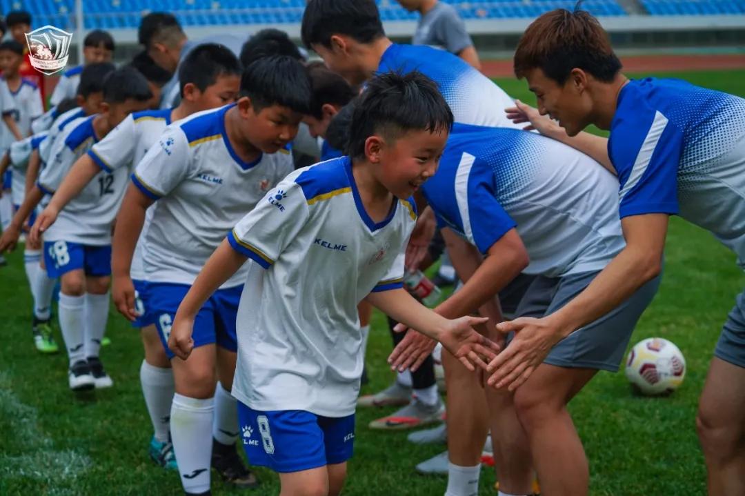 足球进中小学,足球进校园