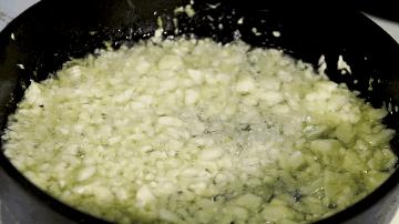 鲜椒蒜香翅的做法,广东鹅焖掌翅的做法大全