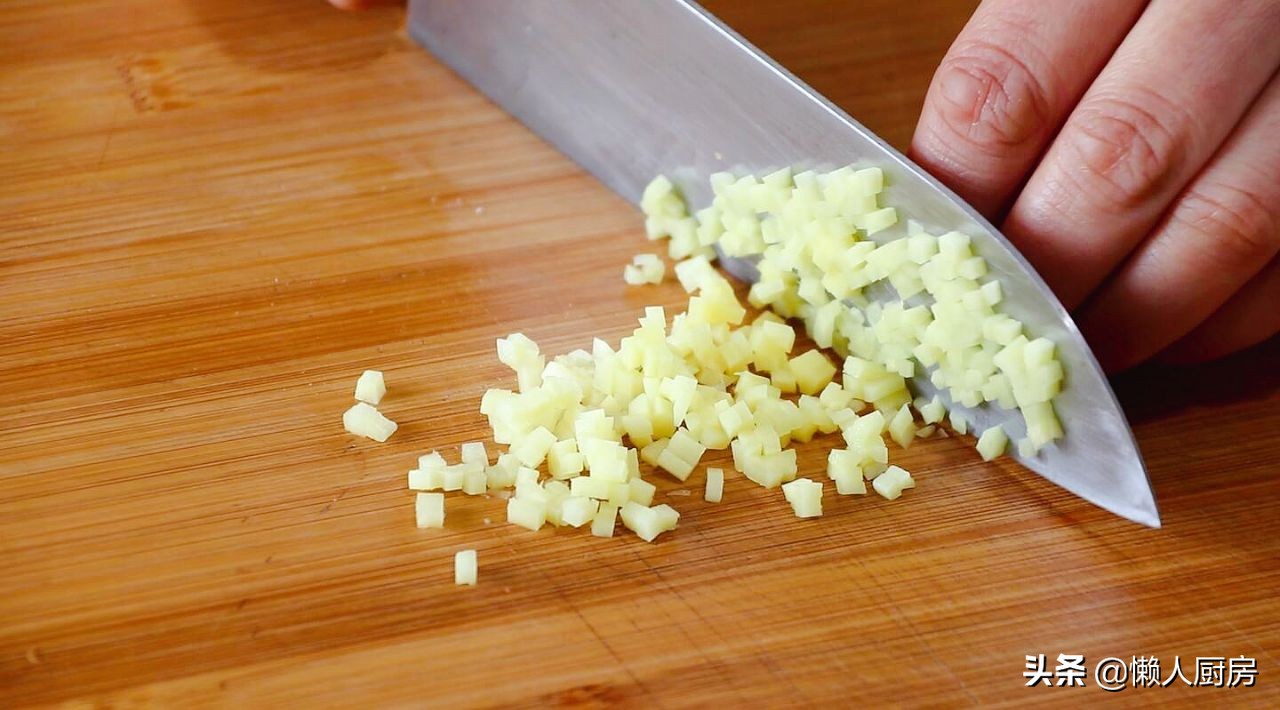 正宗海参粥小米粥几分钟可以煮好,如何用即食海参做小米海参粥