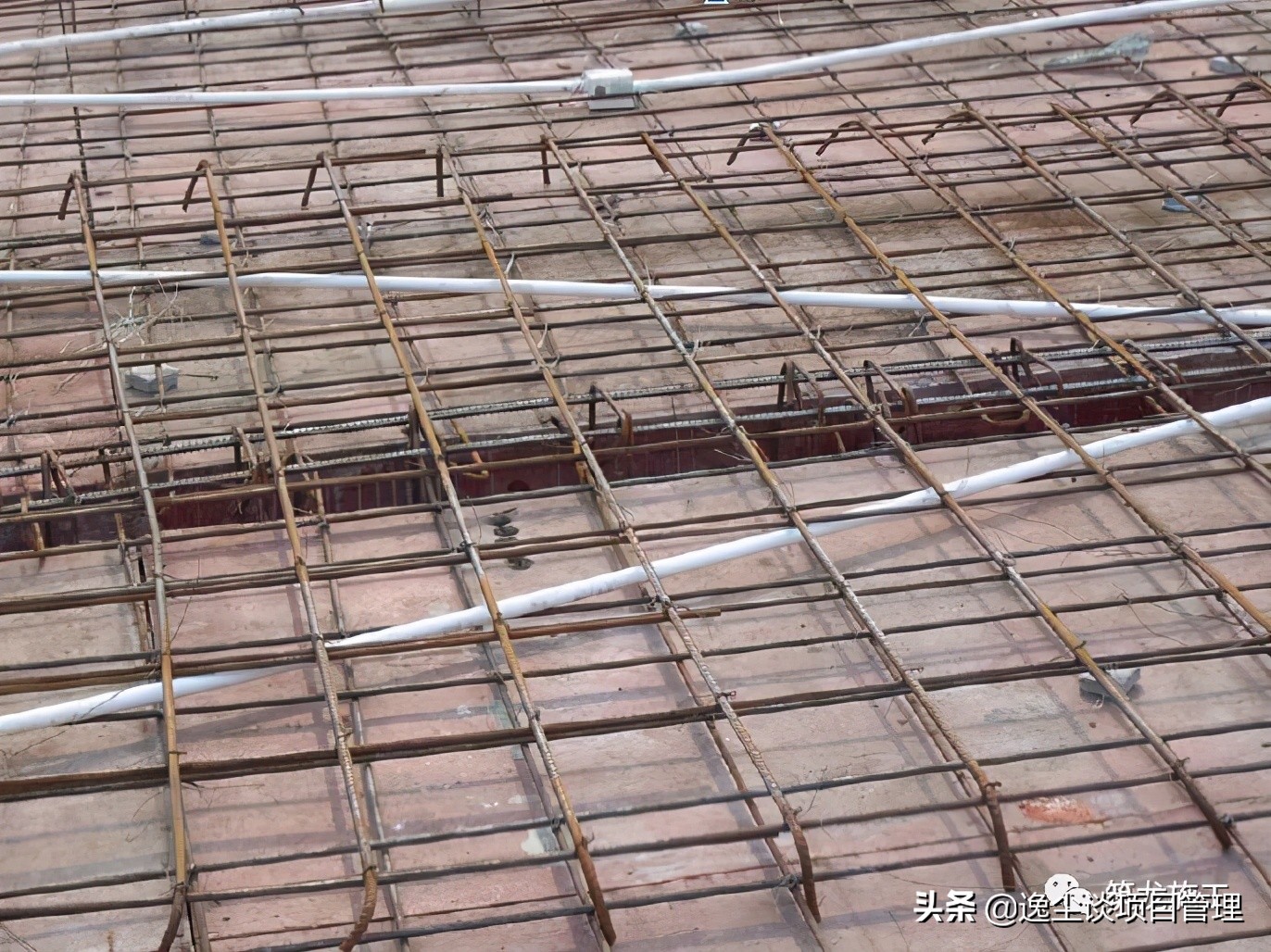 施工现场钢筋安装绑扎通病案例,钢筋质量通病基础知识培训讲义