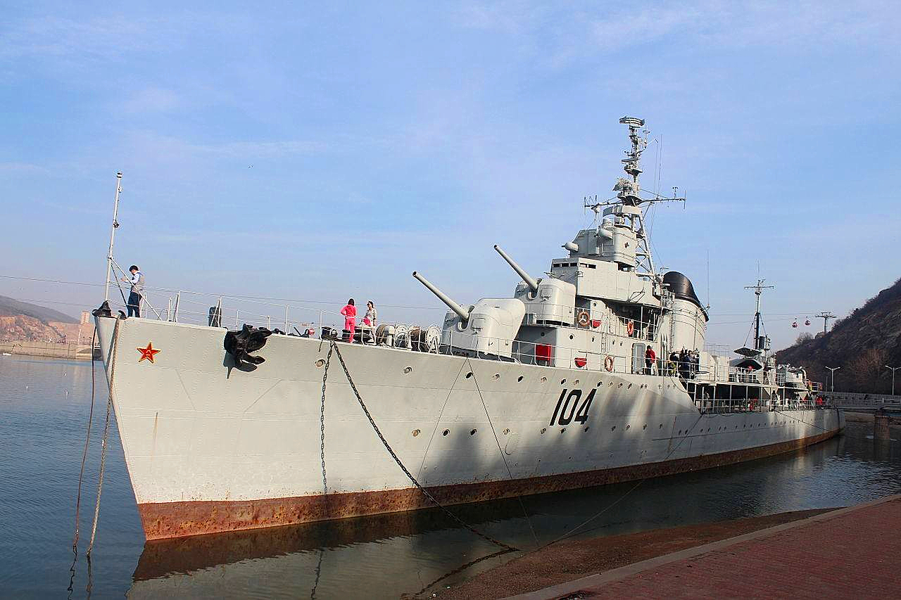 大口径舰炮发展历程,新中国海军大口径舰炮