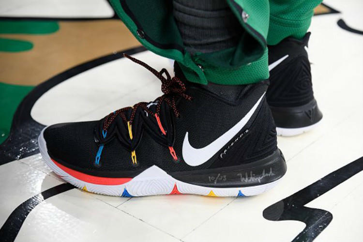 kyrie5海绵宝宝细节,kyrie5新配色海绵宝宝