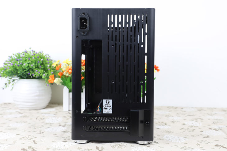 2019年最强小钢炮华硕ROG信仰充值装机方案