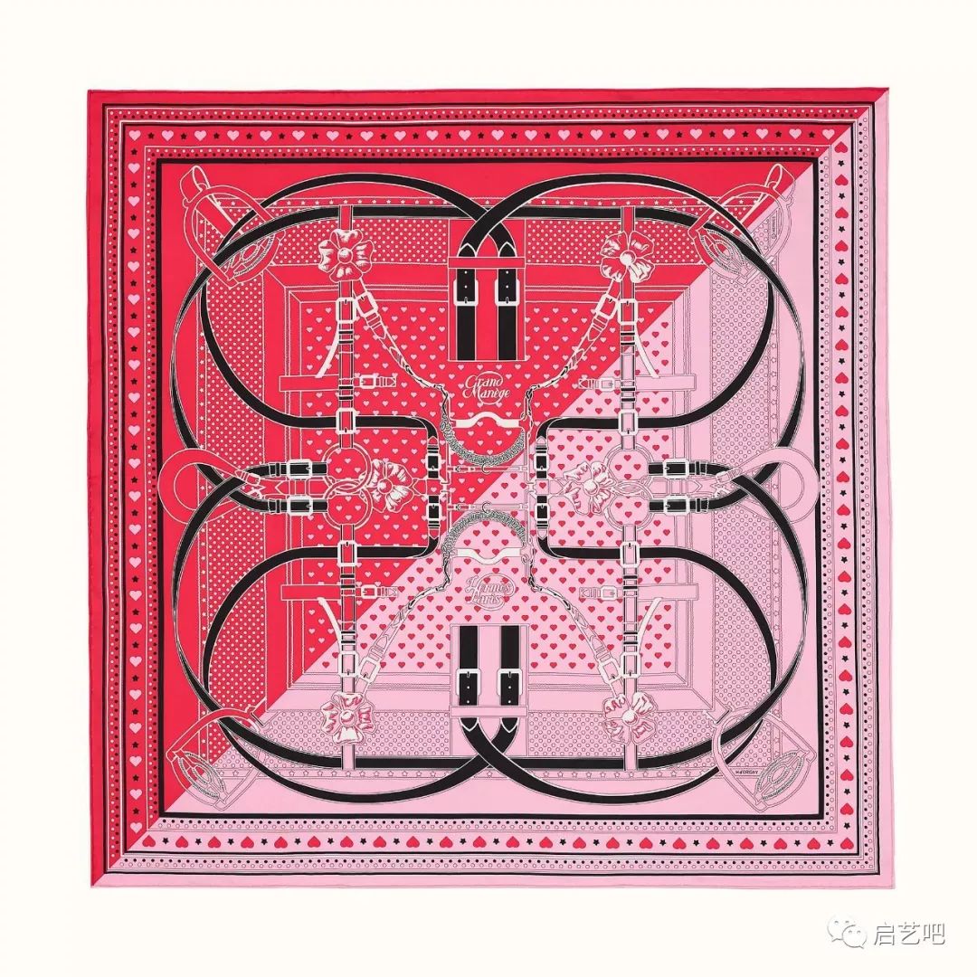 踏青归来,爱马仕中式马鞍丝巾