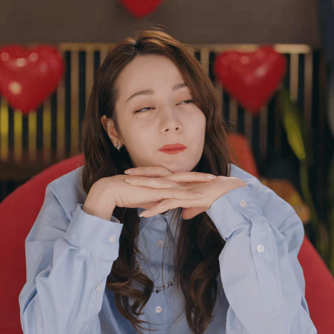 嘉行“重男轻女”，女艺人抠脚8个月，男艺人集体出逃？