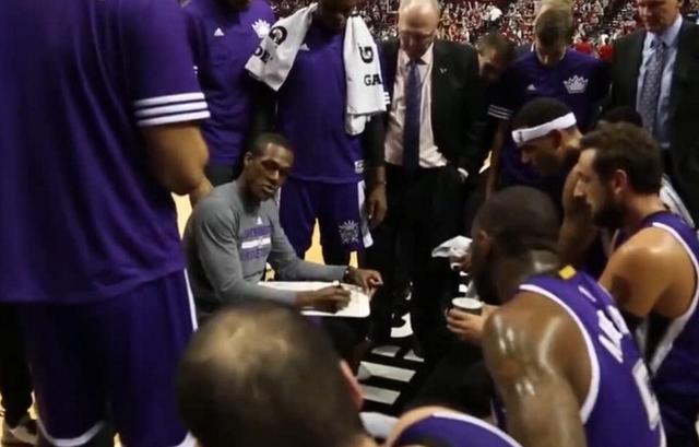 辗转老鹰快船，回湖人披4号球衣！隆多“泪洒”媒体日，全怪詹眉