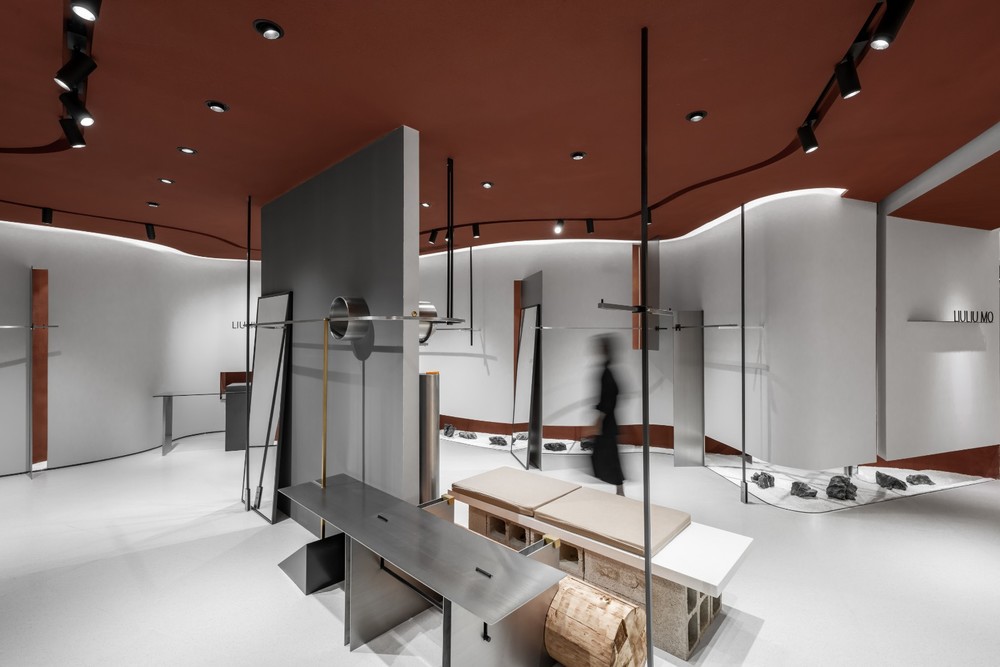 广州LIULIUMO服装店|加减智库