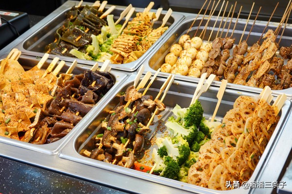 重庆奥陶纪主题乐园真实视频,重庆玻璃栈道奥陶纪