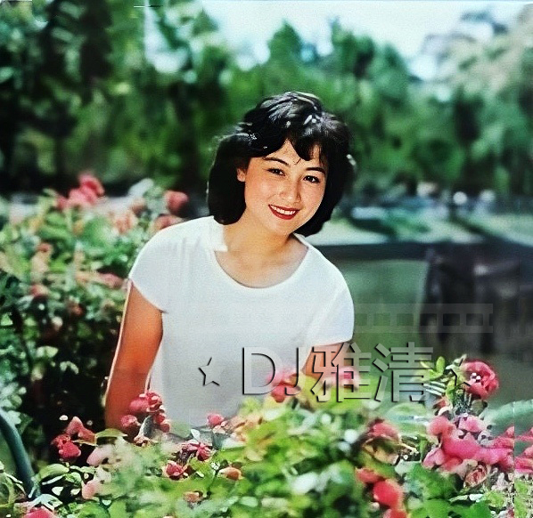 老电影演员程晓英年轻时的照片,老电影演员程晓英年轻时图片